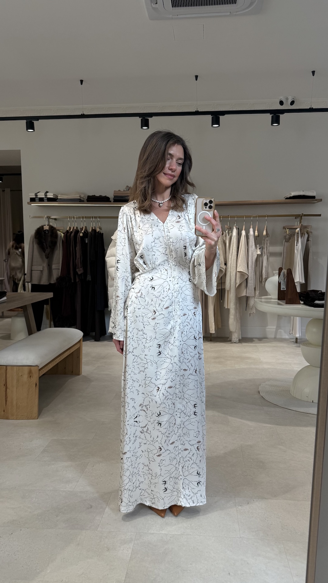 Платье на пуговицах из вискозы с птицами