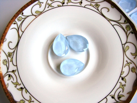 Капли 30*20 мм Powder Blue