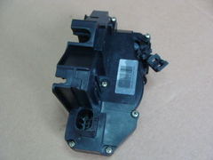 замок задней двери правой Geely Emgrand  1018011211