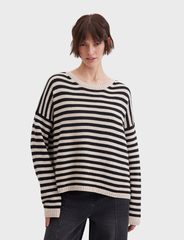 Джемпер Smith&Soul