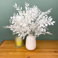 Листья рябины, искусственная зелень, цвет Белый, букет 35 см, набор 2 букета.