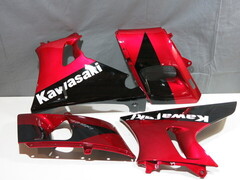 Комплект пластика красный Kawasaki ZZR 400-2 ZZR 600-2