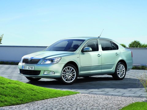 Чехлы на Skoda Octavia А5 2004–2013 г.в.