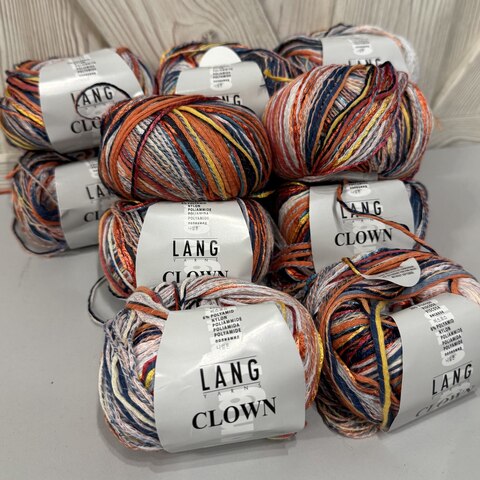 GARAGE SALE — Clown 600g