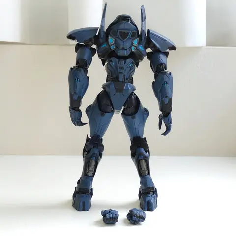 Фигурка Аякс Ноябрь Егерь из фильма Тихоокеанский Рубеж 2