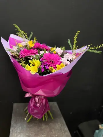 Очень яркий букет