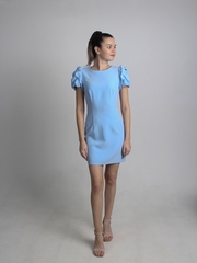 Платье с объемными рукавами