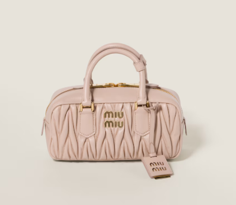 Сумка MIU MIU Arcadie matelassé из кожи наппа, пудровый