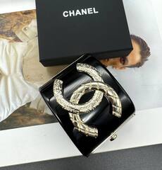 20175-Браслет манжета широкий CHANEL с лого из латуни в позолоте lux
