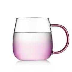 Чашка-кружка Milan 380 мл с розовой ручкой, цветное стекло градиент розового цвета Teastar