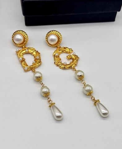20232- Серьги Dolce&G из латуни в лимонной позолоте c подвесками их жемчуга