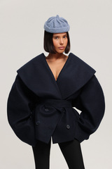 Пальто с округлым воротником