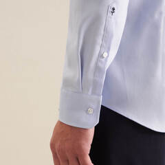 Сорочка мужская Seidensticker Shaped Fit 01.293650-11 из фактурной ткани голубая
