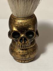 Помазок для бритья череп