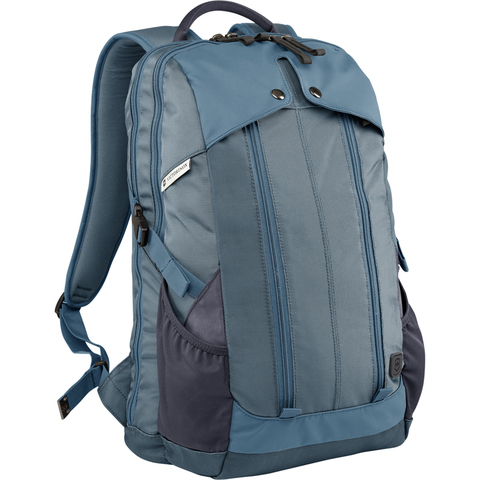 Рюкзак Victorinox Altmont 3.0 Slimline Backpack 15,6'', зеленый, 30x18x48 см, 27 л