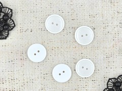 Пуговицы, d 2,5 см, молочный