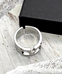 Кольцо широкое Valentino из латуни в позолоте