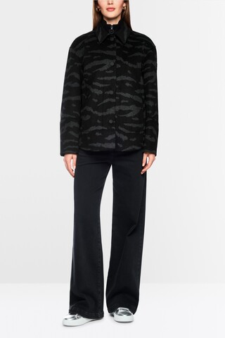 Marc Cain Sports Куртка в тигровый узор утепленная