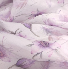 Нежные цветы с пёрышками