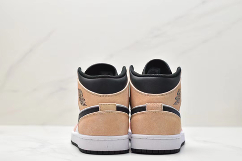 Flight club 1s online