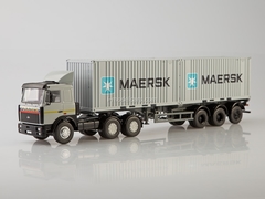 MAZ-6422 with semitrailer container carrier MAZ-938920 Maersk 1:43 Start Scale Models (SSM)