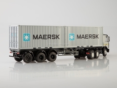 MAZ-6422 with semitrailer container carrier MAZ-938920 Maersk 1:43 Start Scale Models (SSM)