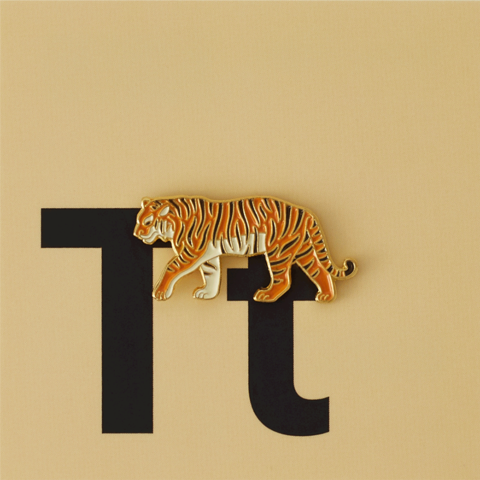 Значок металлический Зоопарк: Амурский тигр