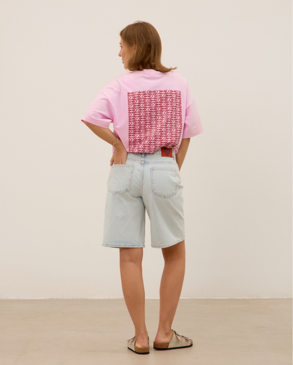 Футболка 03, с узором, розовая