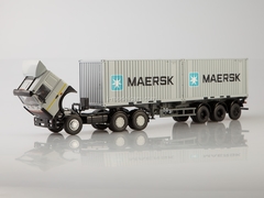 MAZ-6422 with semitrailer container carrier MAZ-938920 Maersk 1:43 Start Scale Models (SSM)