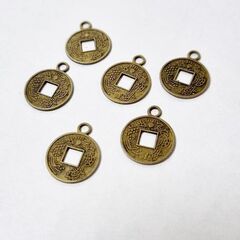Сувенирные китайские монеты Феншуй 6 штук, d 1,4 см