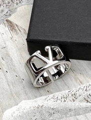 Кольцо широкое Valentino из латуни в позолоте