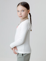 лонгслив  для девочки  КР 301911/сахар к635