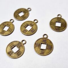 Сувенирные китайские монеты Феншуй 6 штук, d 1,4 см