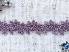 Кружево плетеное, ш. 2,5 см.