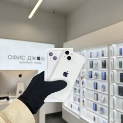 iPhone 13, 256 ГБ б/у