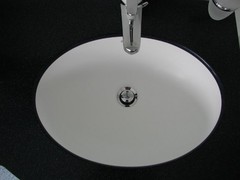 8111910000001 УМЫВАЛЬНИК ВСТРОЕННЫЙ СНИЗУ LAUFEN BIROVA 49