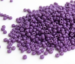 15/0 RR-4490 Duracoat Opq Anemone