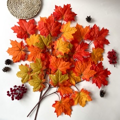 Кленовые листья на ветке Желто-оранжево-зеленые, осенние, 70 см., набор 2 ветки