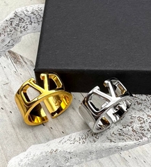 Кольцо широкое Valentino из латуни в позолоте