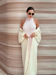 Платье миди в нежно розовом цвете