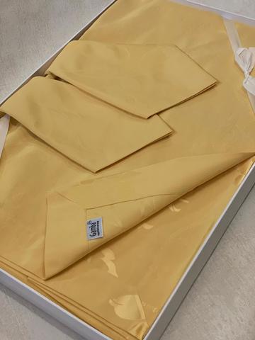 Скатерть 170х270 и 12 салфеток Gamba 9812 Oro золотая