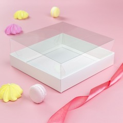 Коробка для пирожных с прозрачной крышкой 195*195*80 мм