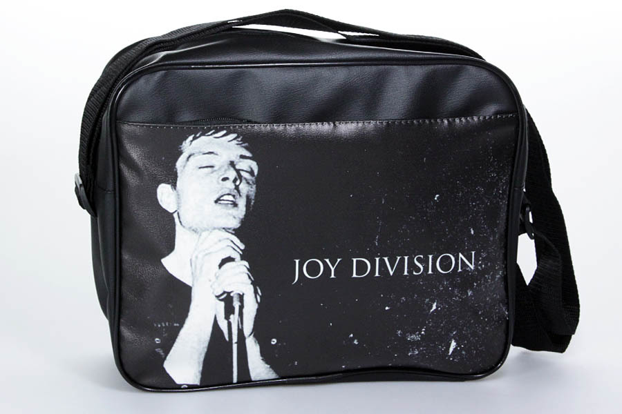 Сумки joys. Сумка Joy Division. Косметичка из кожзаменителя Savko. Кожаная косметичка Joy Bells с зеркалом на крышке купить.