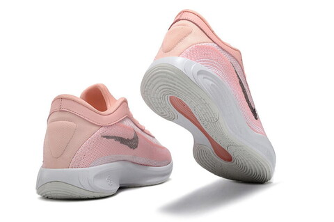 Nike GT Hustle Academy 'Pink/White' 