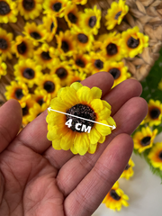Подсолнухи МИНИ, искусственные ЖЕЛТЫЕ, диаметр 4 см, набор 48-50 штук.
