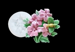 Силиконовый молд Мотылек на букете цветов малый