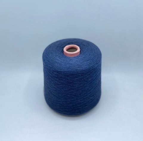 New Mill (пр.Италия),art- Velox 1450м/100гр,40% меринос, 10% кашемир, 25% вискоза, 25% полиамид. Цвет- Синий меланж(826), арт.31160