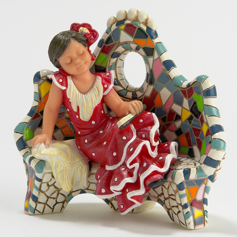 Статуэтка Отдыхая на скамейке мини Nadal