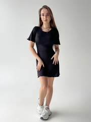 Платье Perfecto однотонное короткое со шнуровкой на спине