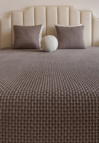 Покрывало 220x240 Luxberry Boucle тауп